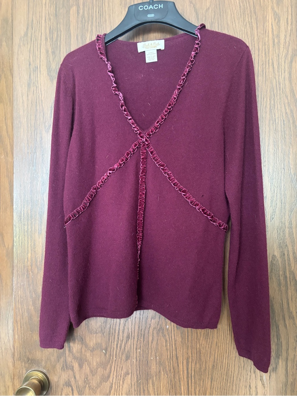 Peck & Peck Cashmere Sweater with a V-Neckline